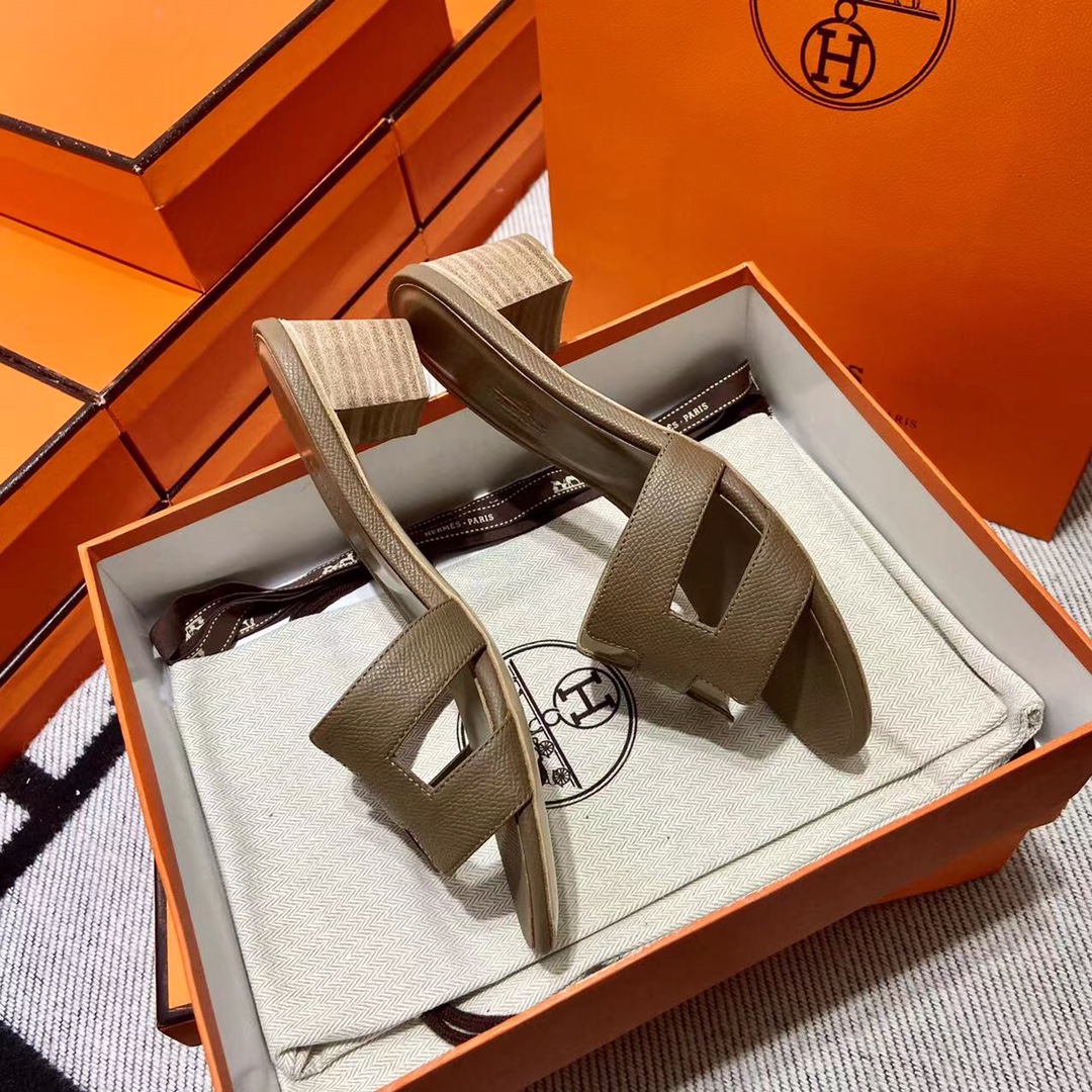 에르메스 올수공 오아시스 슬리퍼 샌들 앱송 10